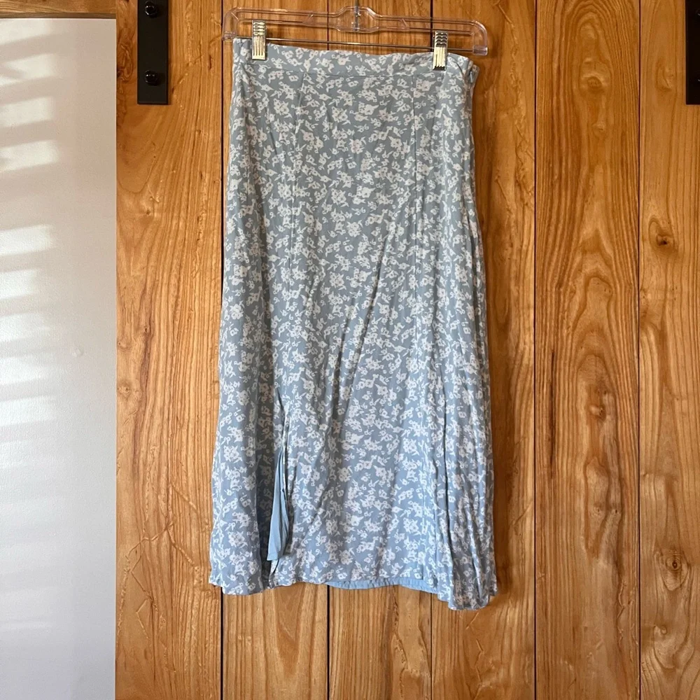 Dip Light Blue Floral A-Line Skirt - Picture 1 of 2